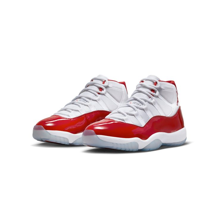 Air Jordan 11 "Cherry 2022" sneakers